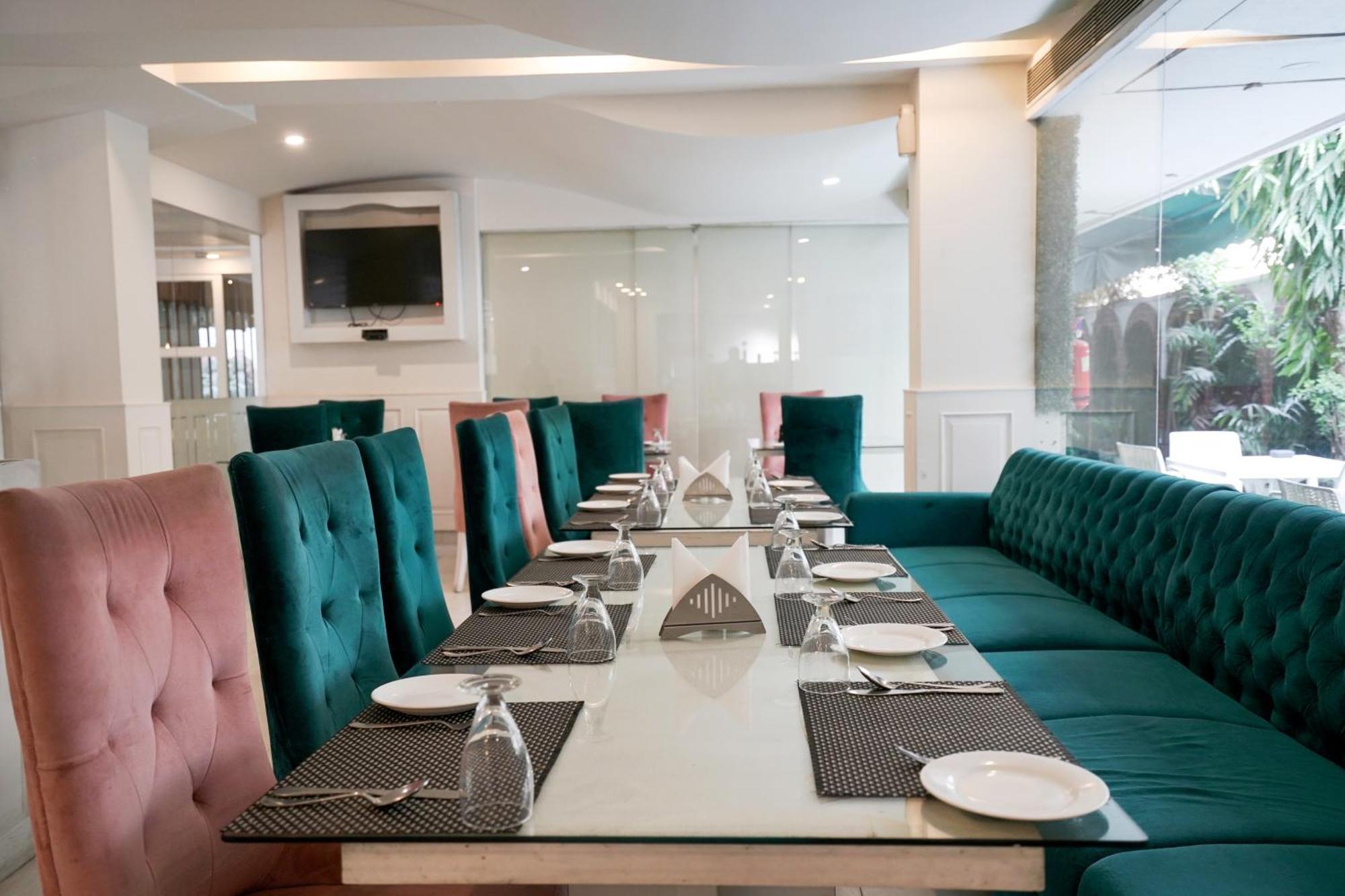 Cygnett Lite Grand, Jaipur Hotel Bagian luar foto