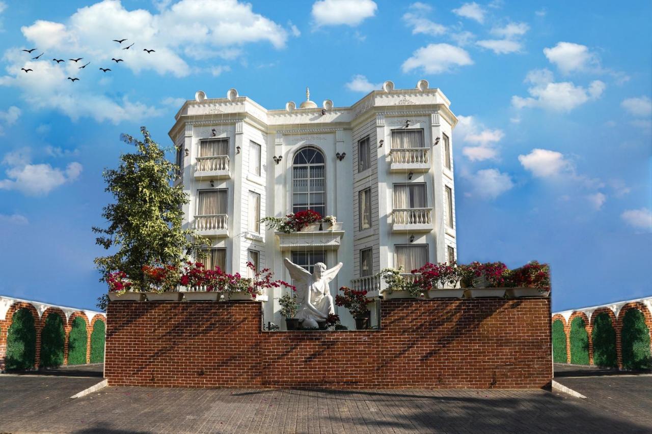 Cygnett Lite Grand, Jaipur Hotel Bagian luar foto
